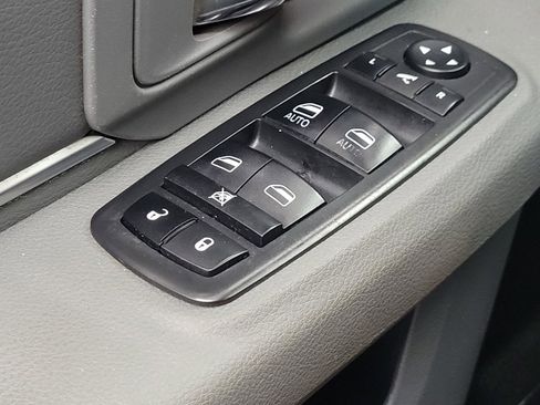 Used 2019 RAM 1500 Big Horn AWD/4WD image 27