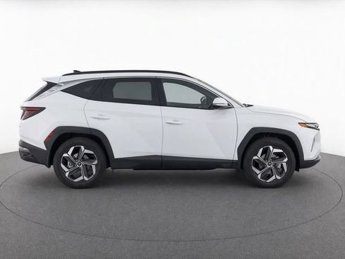 Used 2025 Hyundai Tucson SEL AWD/4WD image 8