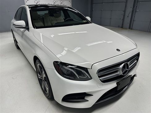 Used 2019 Mercedes-Benz E 300 4MATIC image 9