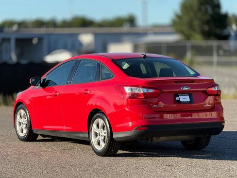 Used 2014 Ford Focus SE FWD image 10