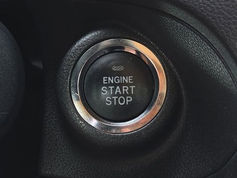 Certified 2023 Subaru Forester Limited image 17