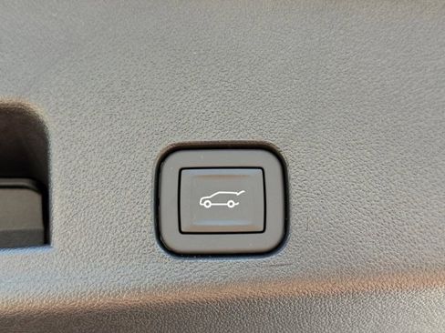 New 2026 Chevrolet Traverse LT w/ Midnight/Sport Edition image 20