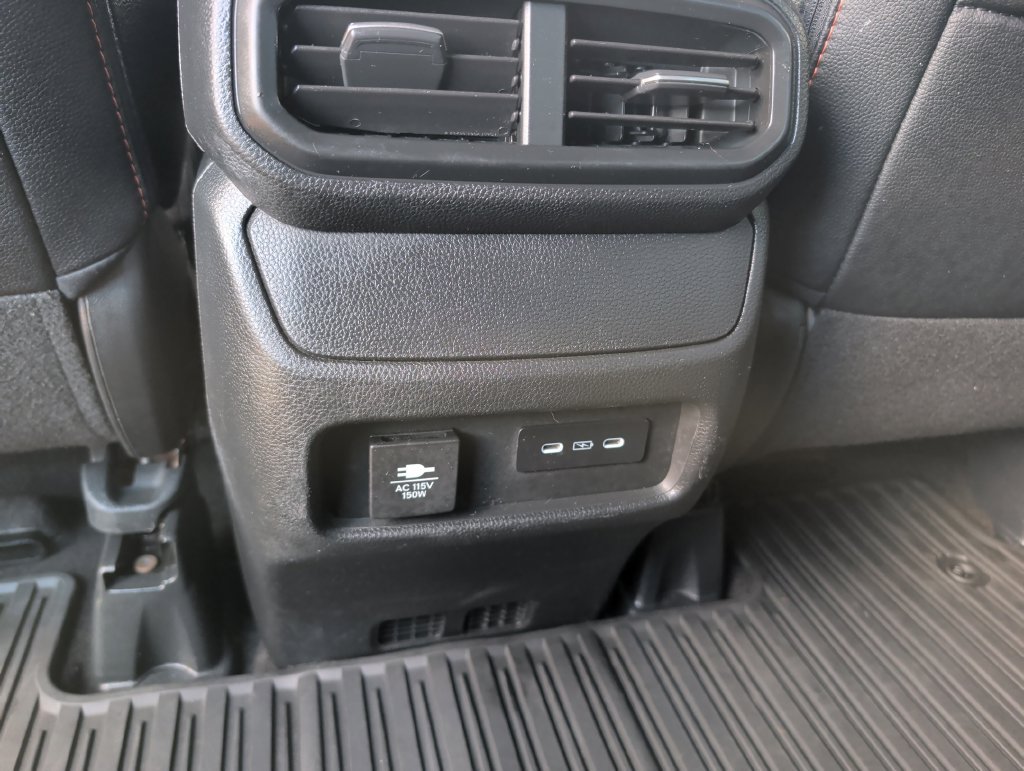 Used 2024 Honda Passport TrailSport image 31