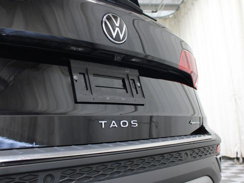 Used 2022 Volkswagen Taos SEL AWD/4WD image 30