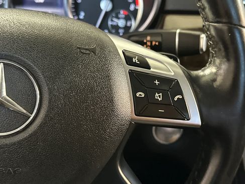 Used 2015 Mercedes-Benz ML 350 2WD image 28