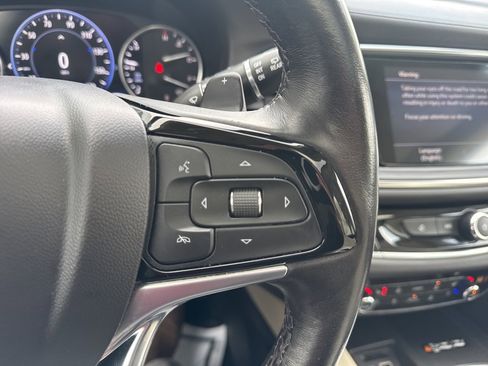 Certified 2022 Buick Enclave Avenir w/ Avenir Technology Package image 24