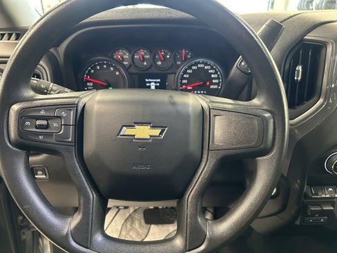 Used 2023 Chevrolet Silverado 1500 Custom image 21