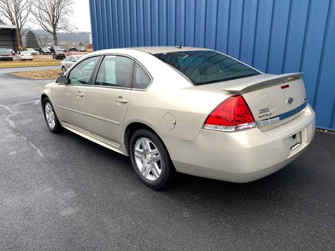 Used 2011 Chevrolet Impala LT image 3