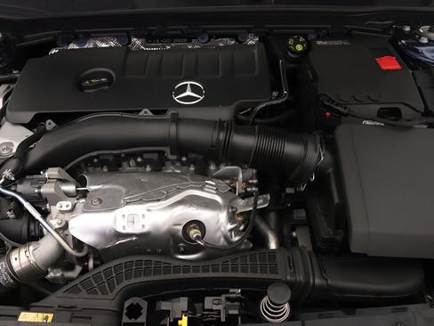 Certified 2023 Mercedes-Benz CLA 250 image 23