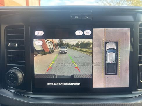 New 2026 Ford F250 Platinum w/ Tremor Off-Road Package image 52