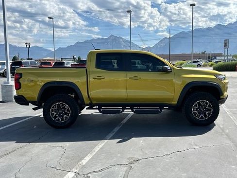 Used 2023 Chevrolet Colorado ZR2 w/ ZR2 Convenience Package III AWD/4WD image 6