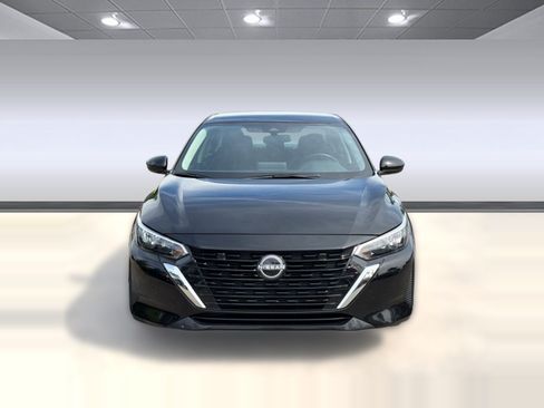 Used 2024 Nissan Sentra SV FWD image 6