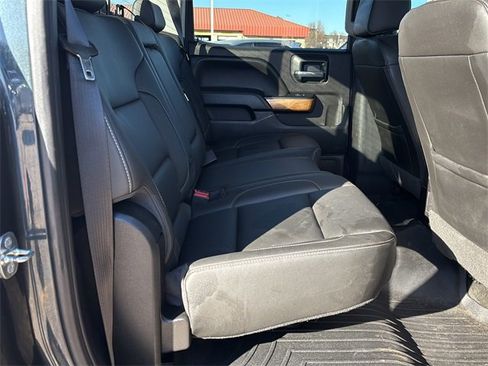 Used 2018 Chevrolet Silverado 1500 LTZ image 12