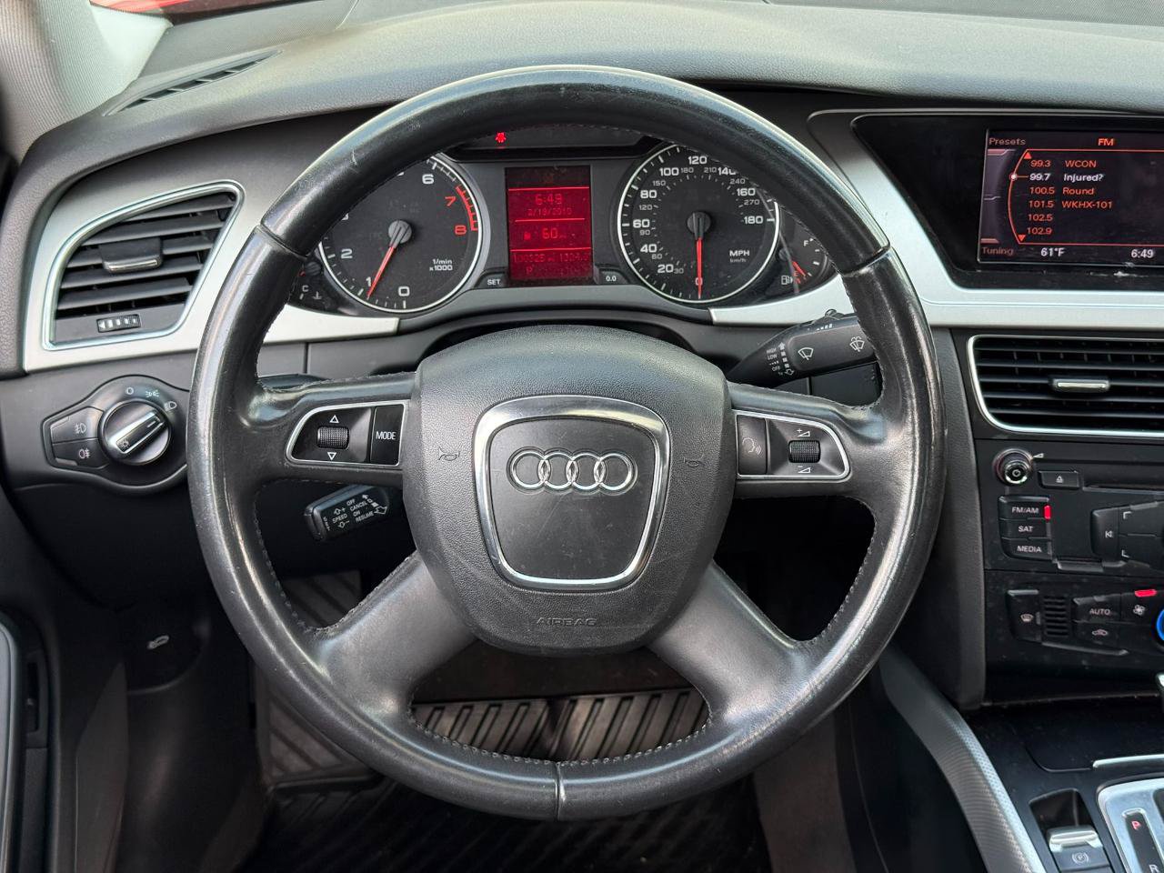 Used 2010 Audi A4 2.0T Premium w/ Bluetooth/Homelink Pkg FWD image 17