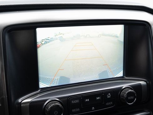 Used 2018 Chevrolet Silverado 1500 LT image 4