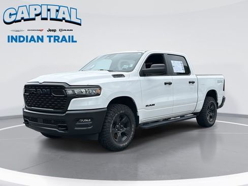 Used 2025 RAM 1500 Warlock AWD/4WD image 1