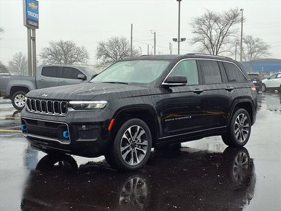 Used 2022 Jeep Grand Cherokee Overland w/ Advanced Protech Group III