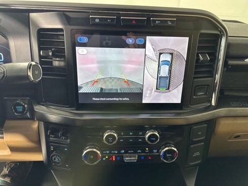 Used 2024 Ford F250 Lariat w/ Tremor Off-Road Package image 22