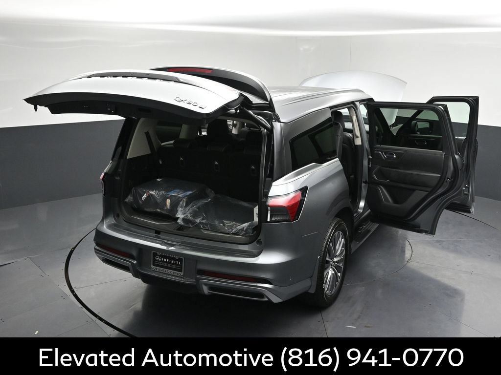Certified 2026 INFINITI QX80 Luxe w/ Cargo Package AWD/4WD image 38