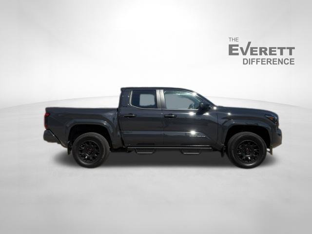 Used 2024 Toyota Tacoma SR5 AWD/4WD image 8
