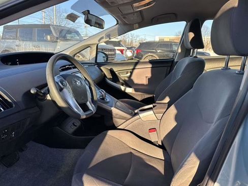 Used 2013 Toyota Prius Two image 13