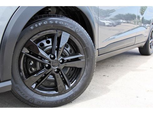 Used 2024 Nissan Kicks S FWD image 29