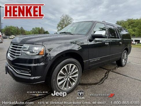 Used 2017 Lincoln Navigator L Select AWD/4WD image 1