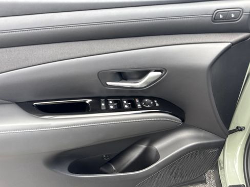 Used 2025 Hyundai Santa Cruz Limited AWD/4WD image 19