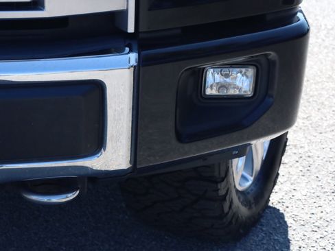 Used 2017 Ford F150 Platinum image 17