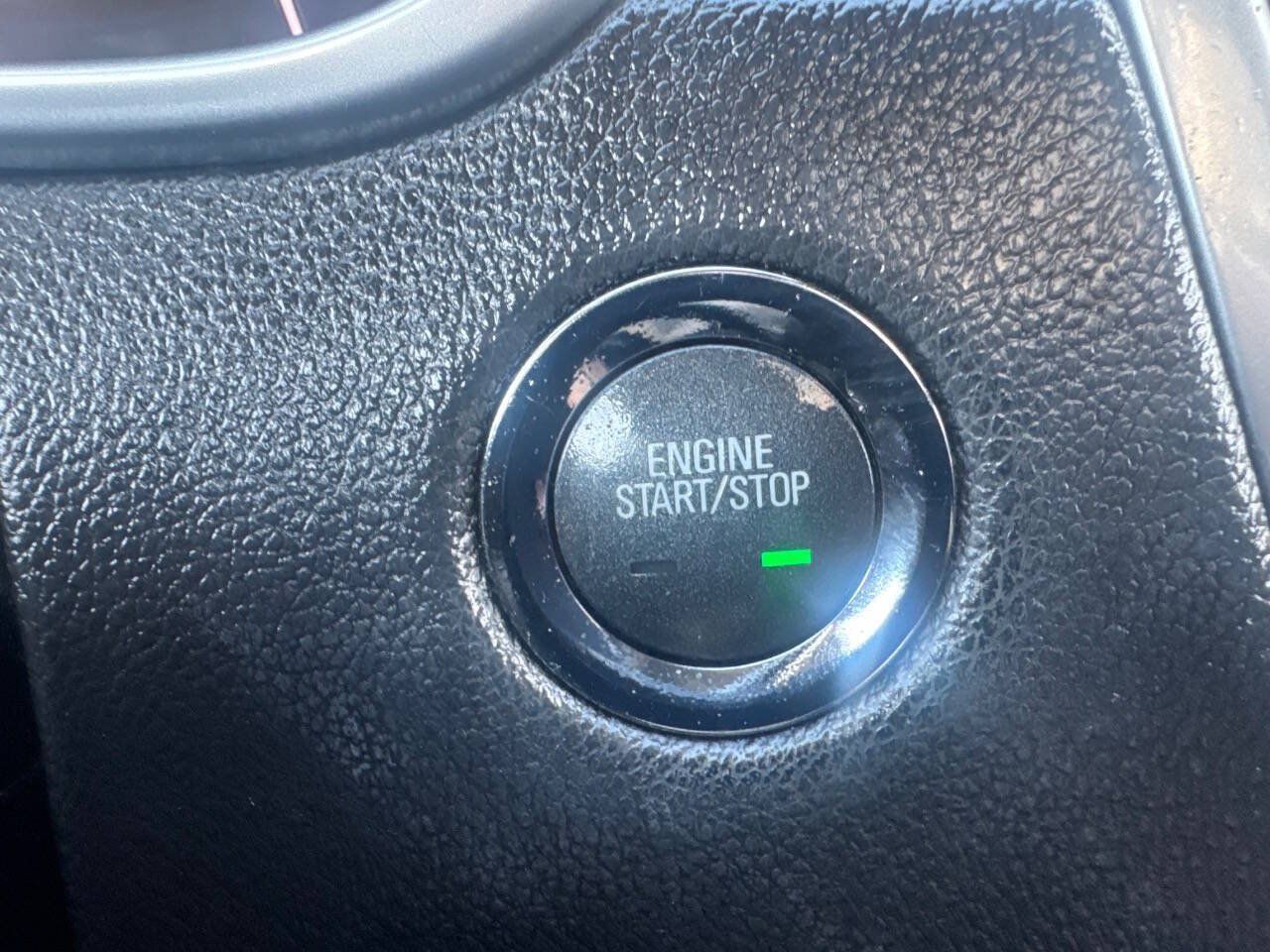 Used 2014 Cadillac SRX Luxury w/ Driver Awareness Package FWD image 41
