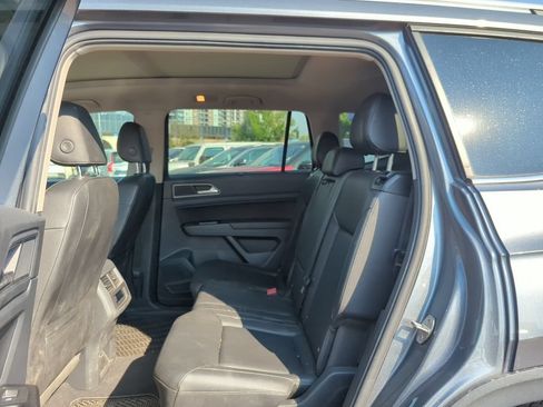 Used 2019 Volkswagen Atlas SEL AWD/4WD image 9