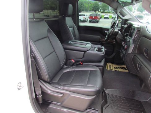 Used 2022 Chevrolet Silverado 3500 LT w/ Convenience Package AWD/4WD image 13