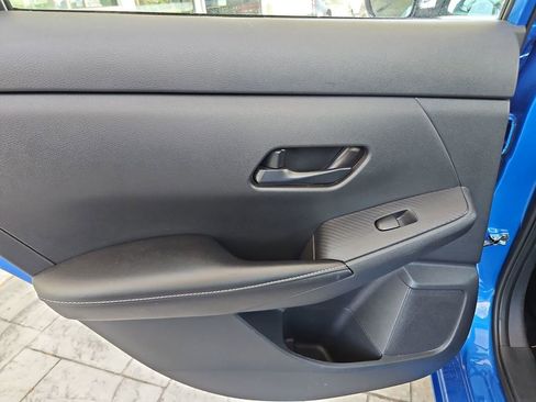 Used 2024 Nissan Sentra SV FWD image 27