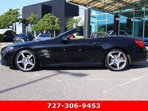 Used 2017 Mercedes-Benz SL 550 image 6
