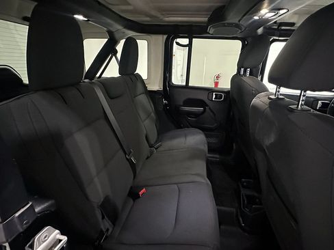 Used 2020 Jeep Wrangler Unlimited Sport S AWD/4WD image 21