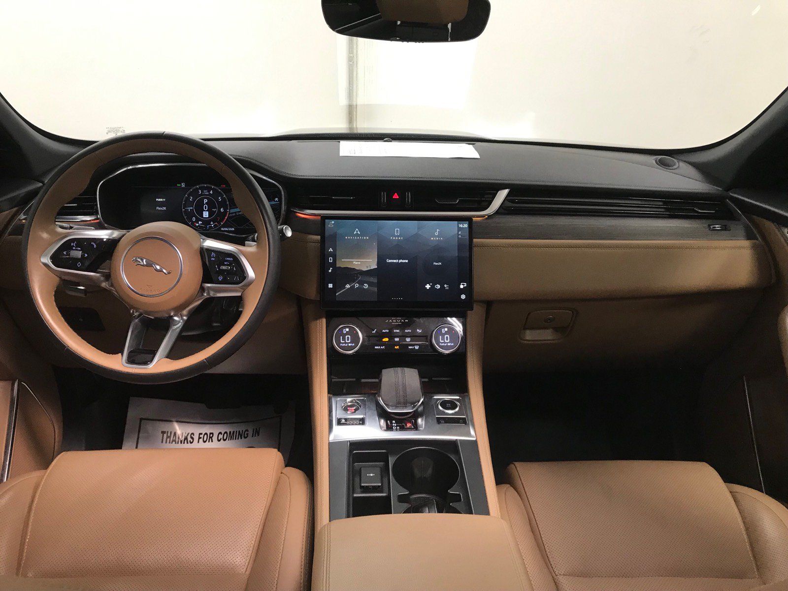 Used 2023 Jaguar F-PACE S AWD/4WD image 19