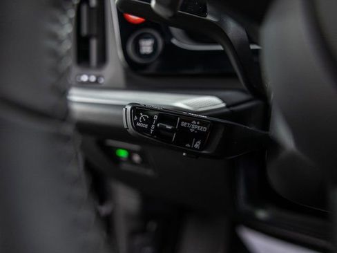 New 2026 Porsche Cayenne E-Hybrid AWD/4WD image 32