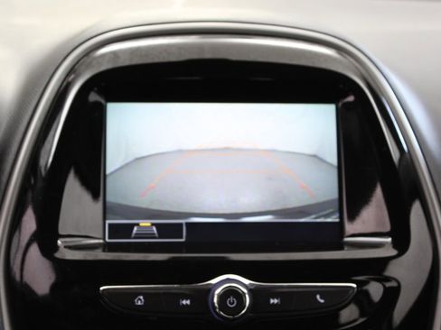 Used 2022 Chevrolet Spark LS FWD image 6