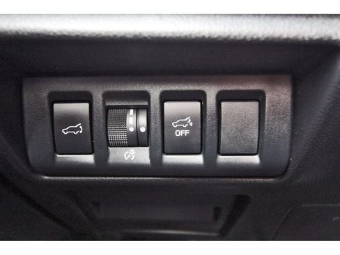Used 2025 Subaru Outback Touring XT AWD/4WD image 19