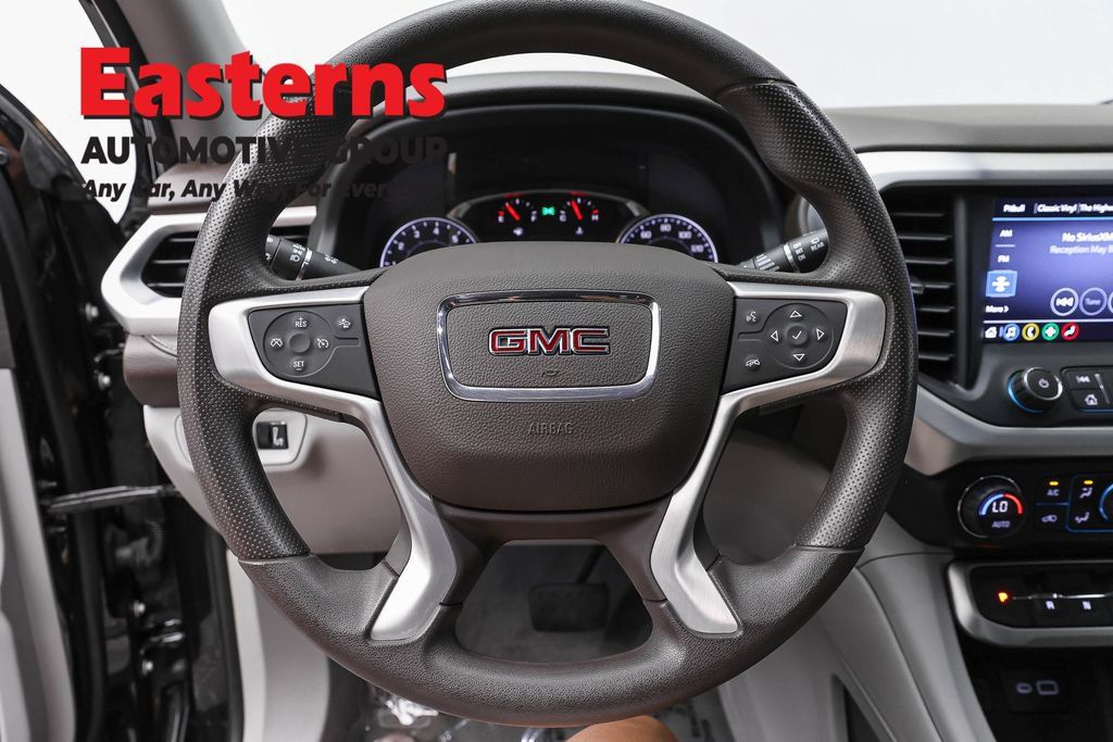 Used 2022 GMC Acadia SLE AWD/4WD image 10