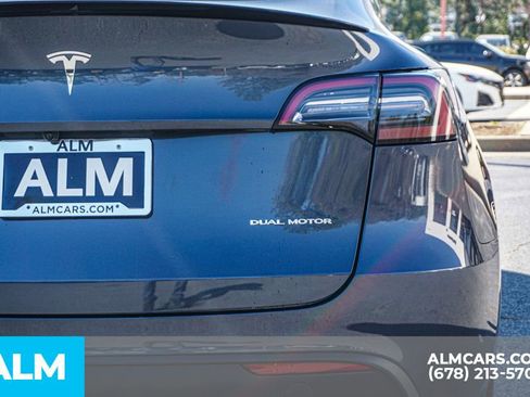 Used 2024 Tesla Model Y Long Range AWD/4WD image 13