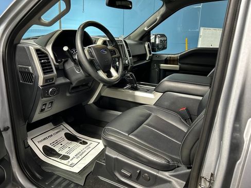 Used 2020 Ford F150 Lariat w/ Equipment Group 502A Luxury AWD/4WD image 14