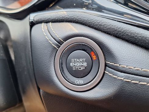Used 2022 Dodge Durango SXT AWD/4WD image 22