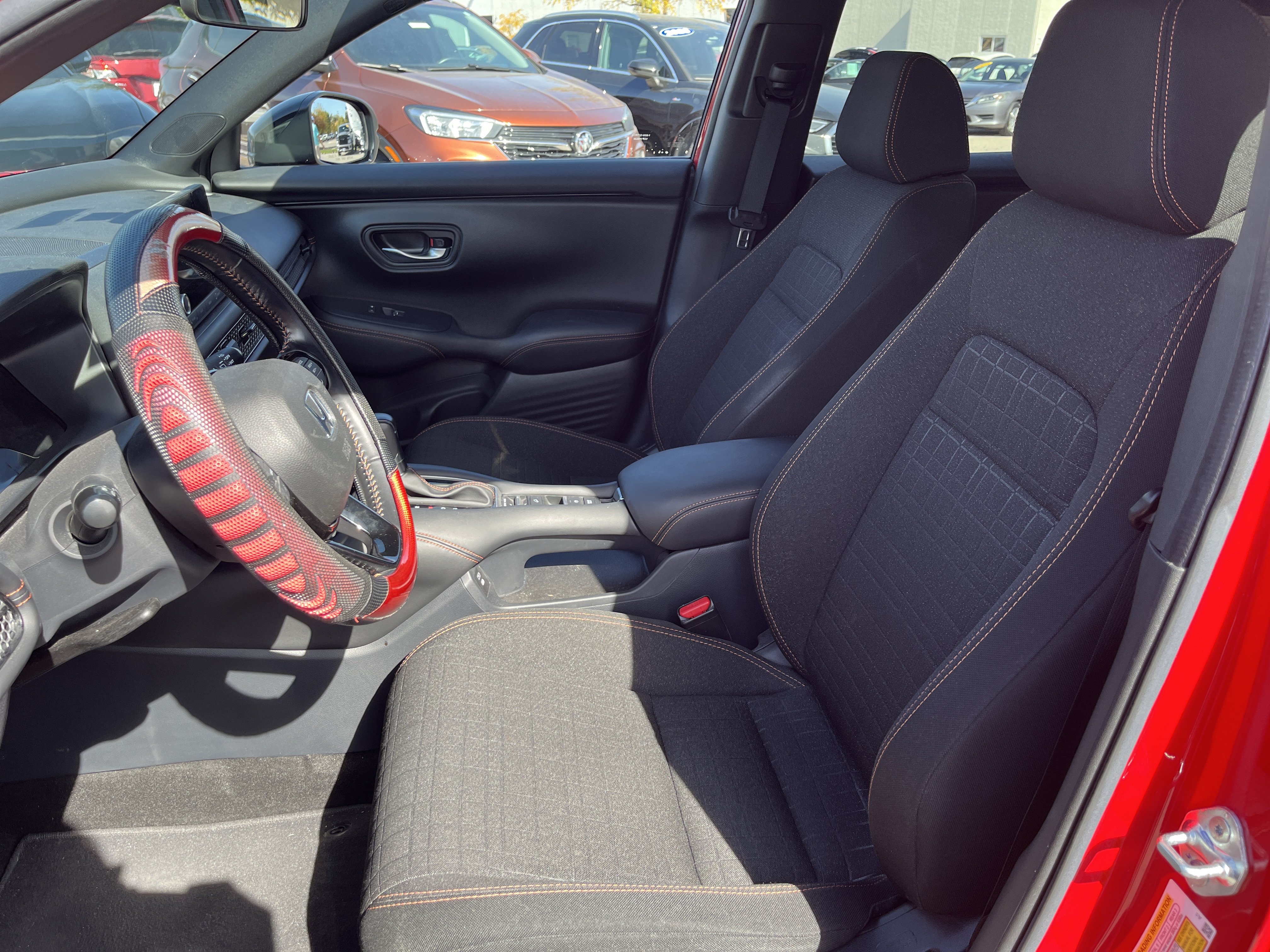 Used 2025 Honda HR-V Sport image 18