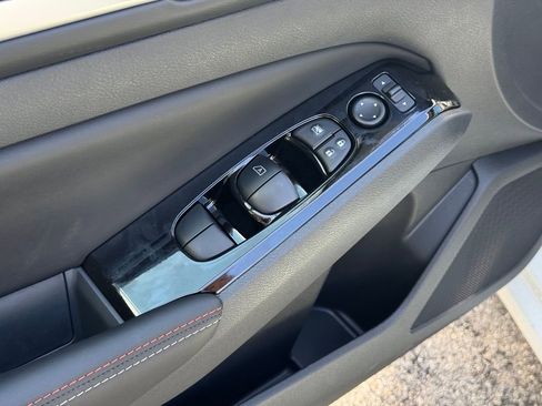 New 2025 Nissan Altima 2.5 SR w/ SR Premium Package image 14