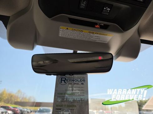 Used 2022 Subaru Crosstrek 2.0i Premium w/ Popular Package #3 image 12