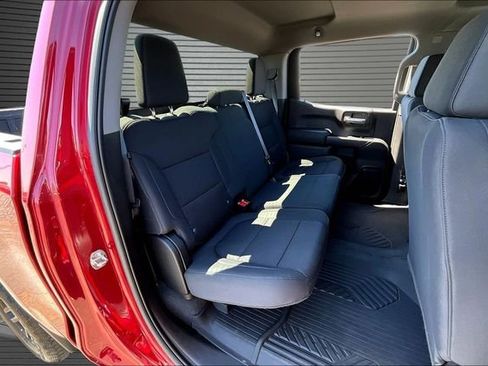 Used 2020 Chevrolet Silverado 1500 Custom Trail Boss w/ Custom Convenience Package AWD/4WD image 25
