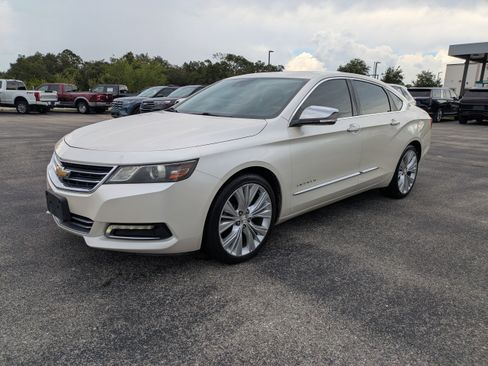 Used 2014 Chevrolet Impala LTZ FWD image 8