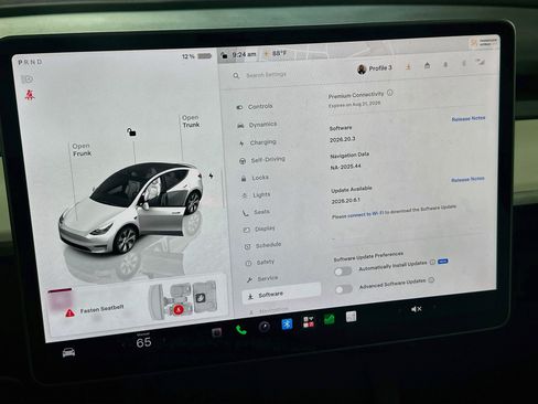 Used 2022 Tesla Model Y Performance AWD/4WD image 33