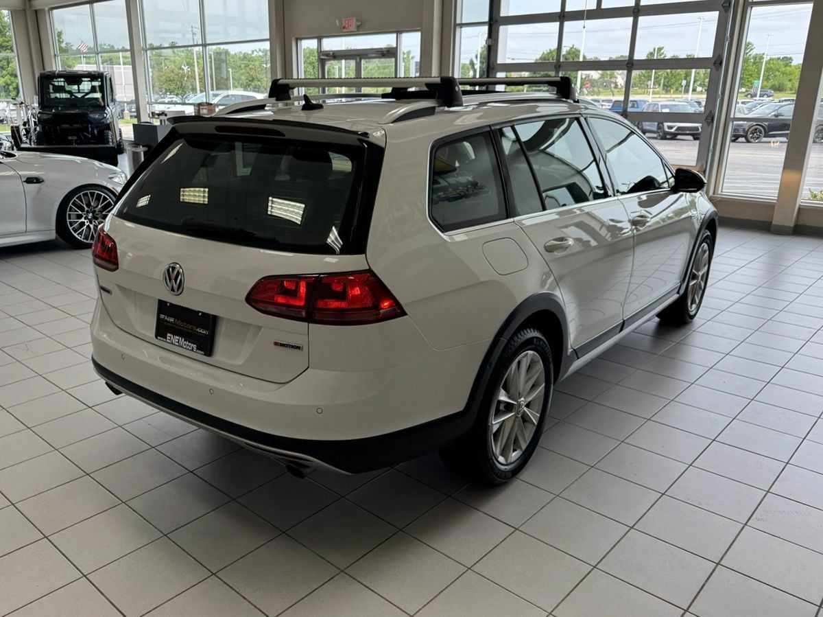 Used 2017 Volkswagen Golf Alltrack SE AWD/4WD image 62